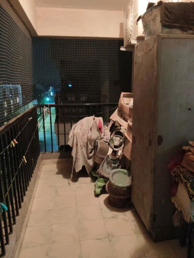  Parking, gaur-city-2-14th-avenue 3 Bedroom 1300 Sq.Ft. Apartment In Sector 16c Greater Noida Greater Noida 10522808