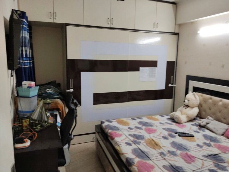 Bedroom, gaur-city-2-14th-avenue 3 Bedroom 1300 Sq.Ft. Apartment In Sector 16c Greater Noida Greater Noida 10522808