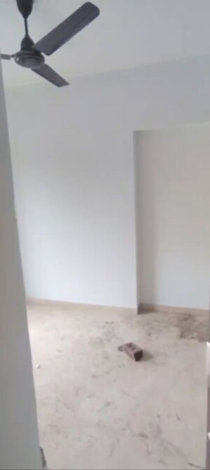 Room in 1 BHK Apartment at Sky View CHS, Kurla – for Rent
