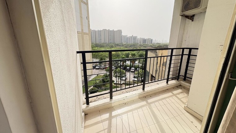 Balcony, nimbus-the-golden-palm 1 Bedroom 506 Sq.Ft. Apartment In Sector 168 Noida 10522820