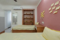 Pg For Rent in Peru Baug