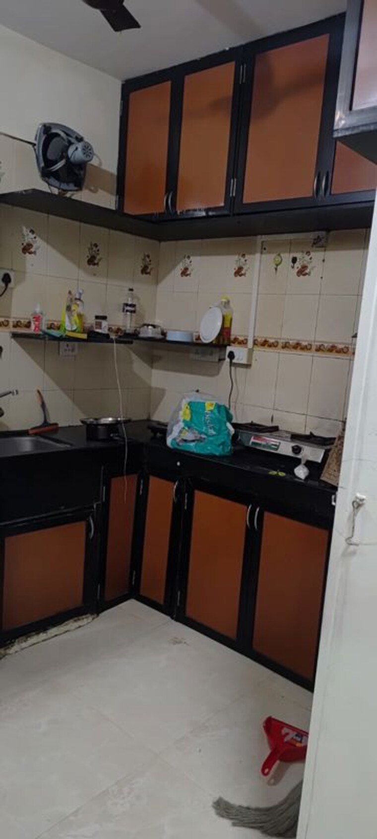 Kitchen, sindhi-society 1 Bedroom 325 Sq.Ft. Apartment In Chembur Mumbai 10522884