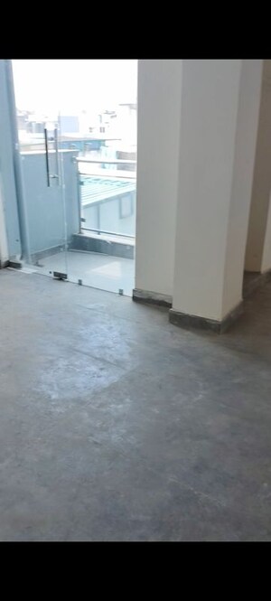 Room in  Warehouse at Sector 6 – for Rent