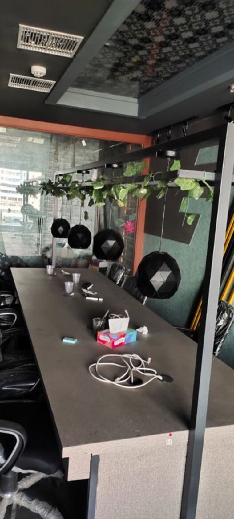 Team Area, netaji subhash place Commercial Office Space 650 Sq.Ft. In Netaji Subhash Place Delhi 10200029