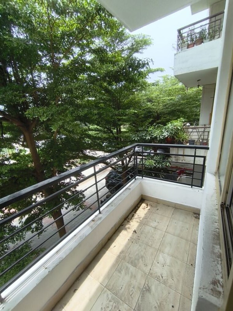 Balcony, ghazipur 2 Bedroom 960 Sq.Ft. Apartment In Ghazipur Zirakpur 10522925