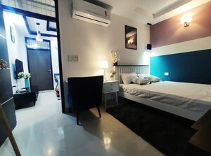 Team Area in  Pg at Peru Baug – for Rent
