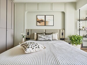 Bedroom in  Pg at Peru Baug – for Rent