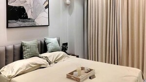Team Area in  Pg at Peru Baug – for Rent