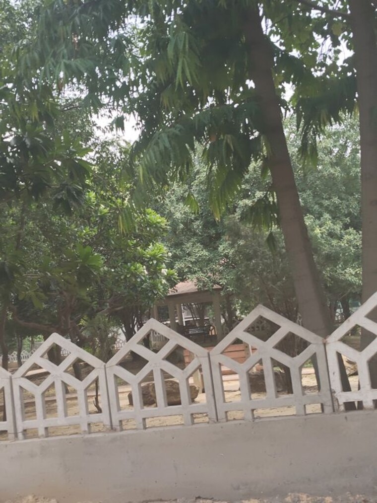 undefined, sector 18 yamuna expressway  300 Sq.Mt. Plot In Sector 18 Yamuna Expressway Greater Noida 10523200