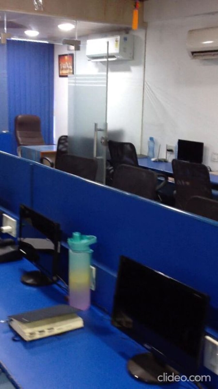 Team Area, spaces-912 Commercial Office Space 700 Sq.Ft. In Mira Road Thane 10523231