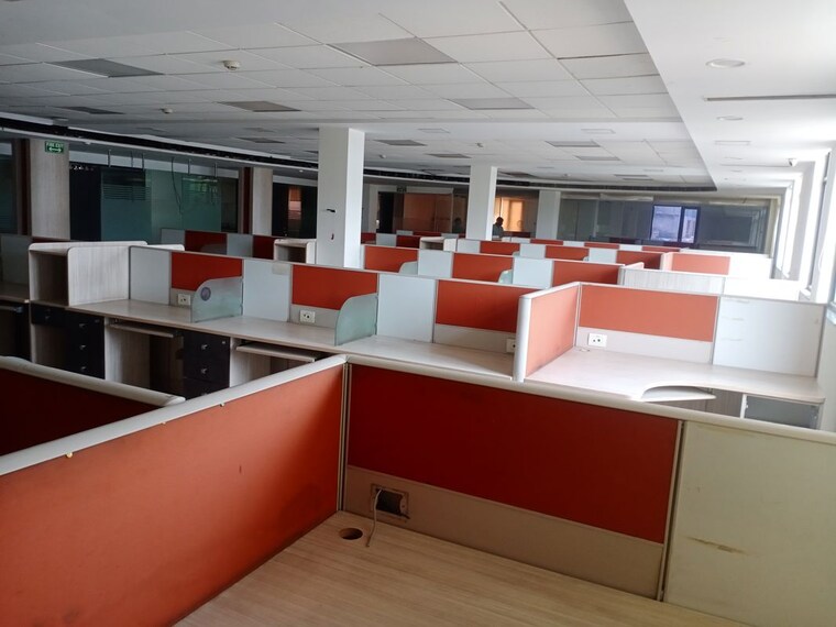 undefined, okhla Commercial Office Space 6000 Sq.Ft. In Okhla Delhi 10523256