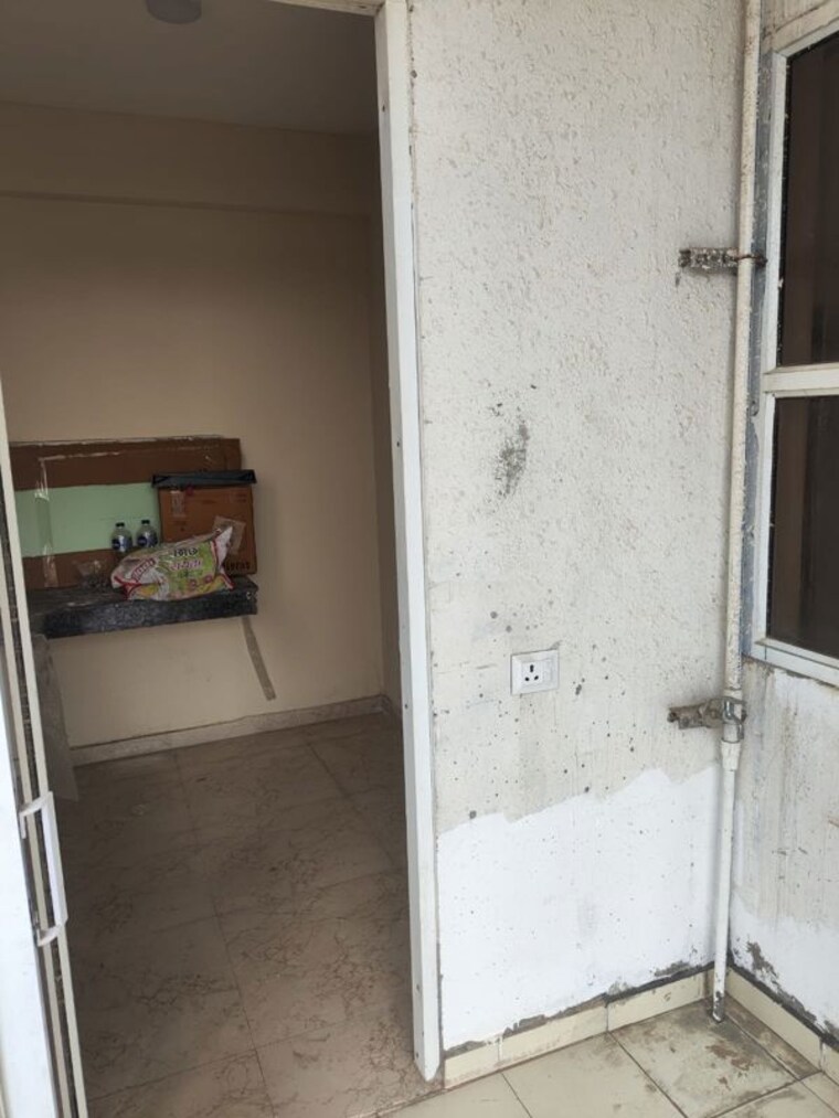 Bathroom, mrg-ultimus 2 Bedroom 585 Sq.Ft. Apartment In Sector 90 Gurgaon 10523268