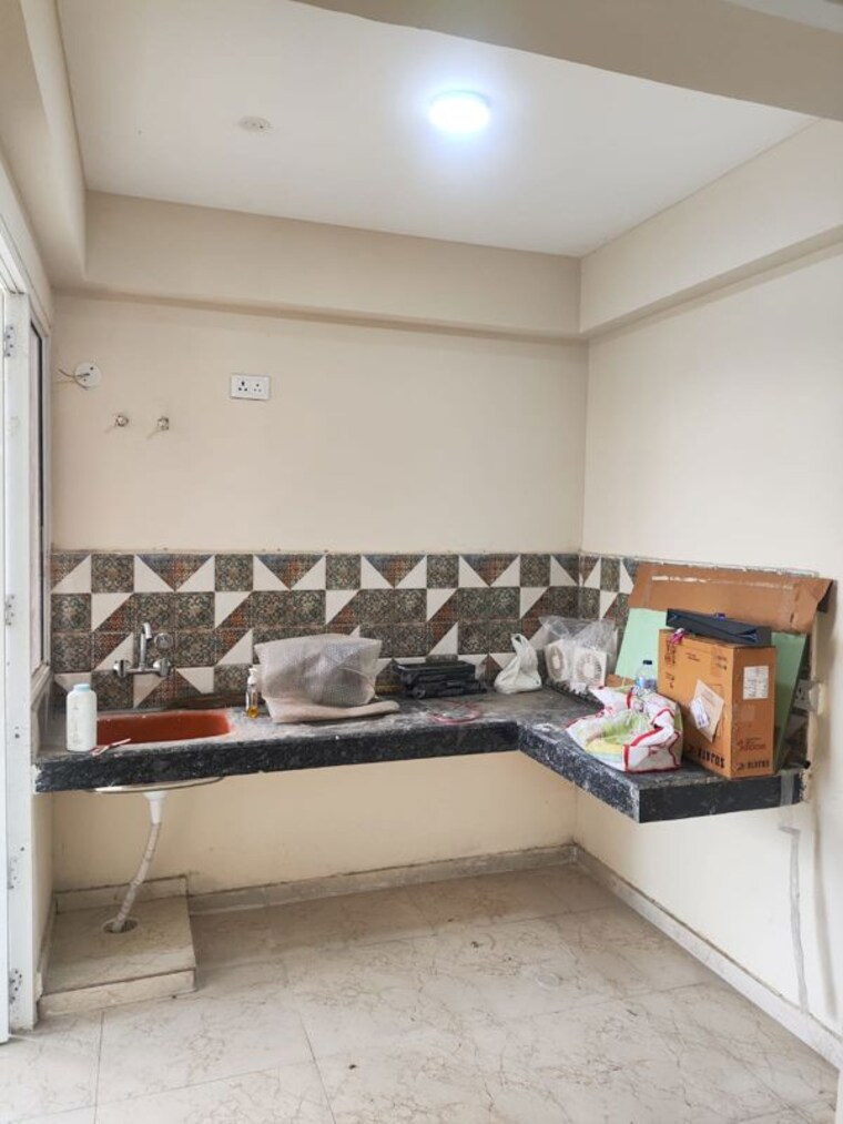 Kitchen, mrg-ultimus 2 Bedroom 585 Sq.Ft. Apartment In Sector 90 Gurgaon 10523268