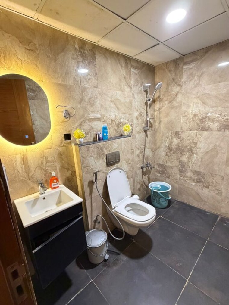 Bathroom, supertech-north-eye 1 RK 535 Sq.Ft. Apartment In Sector 74 Noida 10523283