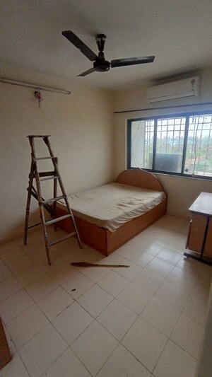 Room in 1 BHK Apartment at Viman Nagar – for Rent