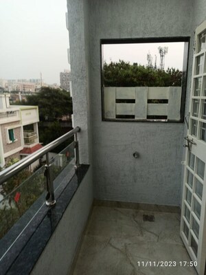 Balcony in 2 BHK Villa at Wagholi – for Rent