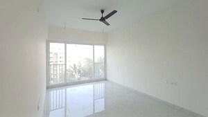 2 BHK Apartment For Rent in Navpada