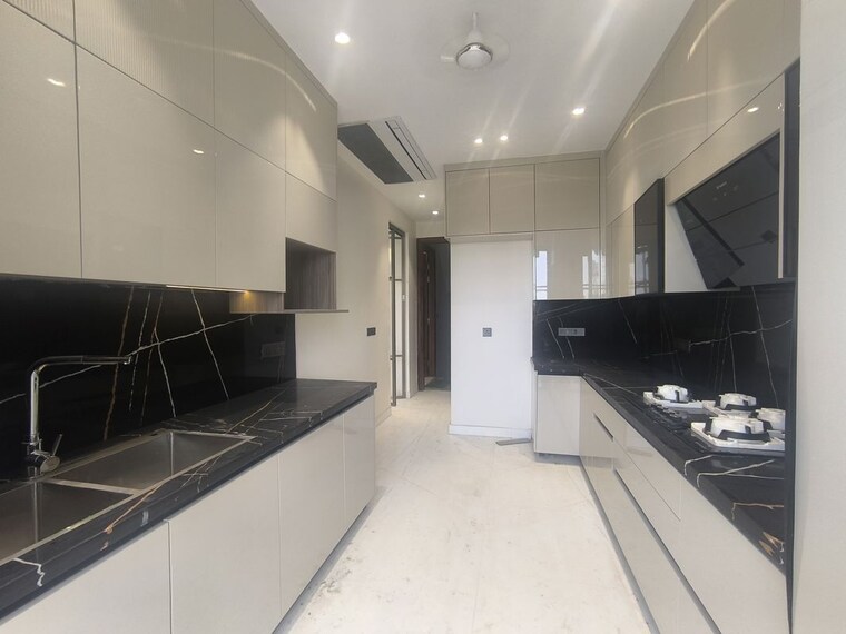 Kitchen, bptp-amstoria-country-floor 3 Bedroom 2025 Sq.Ft. Apartment In Sector 102 Gurgaon 10523300