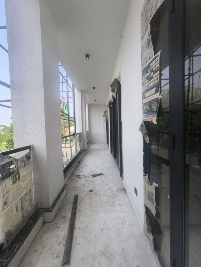 undefined, bptp-amstoria-country-floor 3 Bedroom 2025 Sq.Ft. Apartment In Sector 102 Gurgaon 10523300