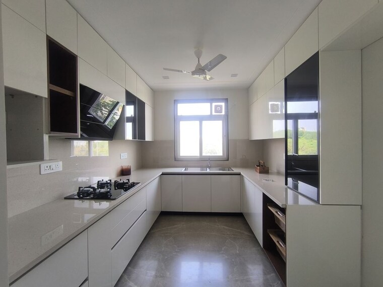 Kitchen, bptp-amstoria-country-floor 3 Bedroom 2025 Sq.Ft. Apartment In Sector 102 Gurgaon 10523300