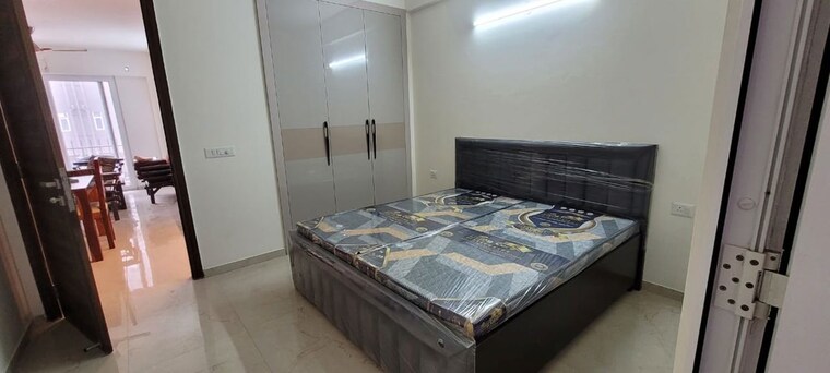 Bedroom, smart-world-gems 2.5 Bedroom 735 Sq.Ft. Apartment In Sector 89 Gurgaon 10434628