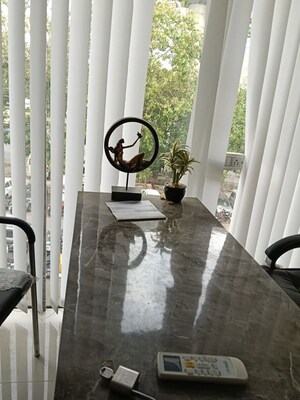  Office Space For Rent in Express Zone, Malad East