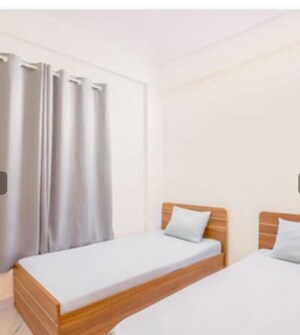 Bedroom in  Pg at Chinhat – for Rent