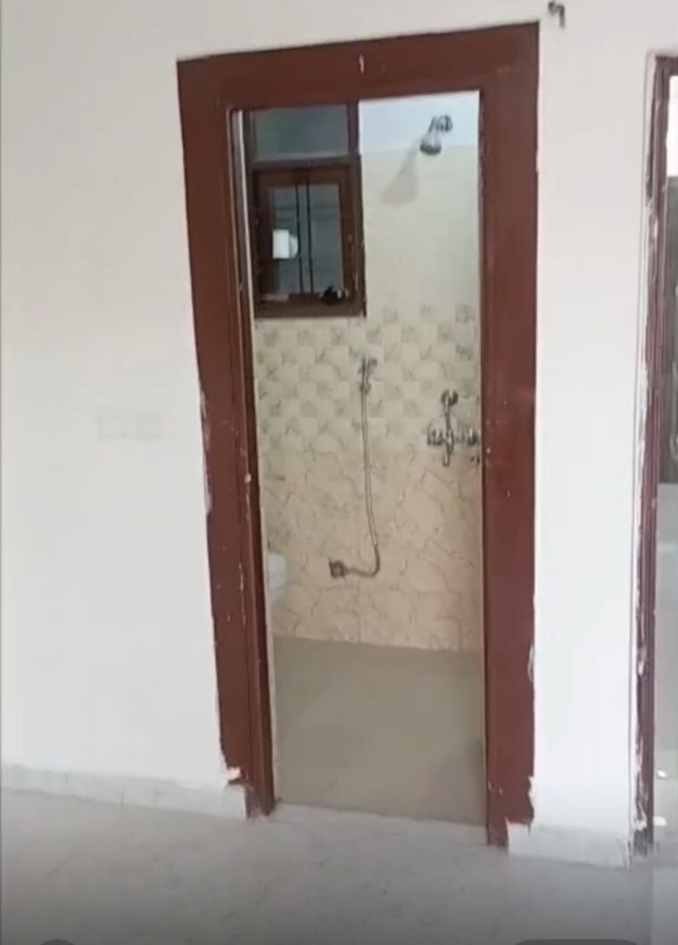 Room, vasundhara sector 1 2 Bedroom 900 Sq.Ft. Builder Floor In Vasundhara Sector 1 Ghaziabad 10523357