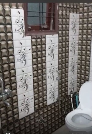 2 BHK Builder Floor – Exterior View View at Vasundhara Sector 1 - for Rent