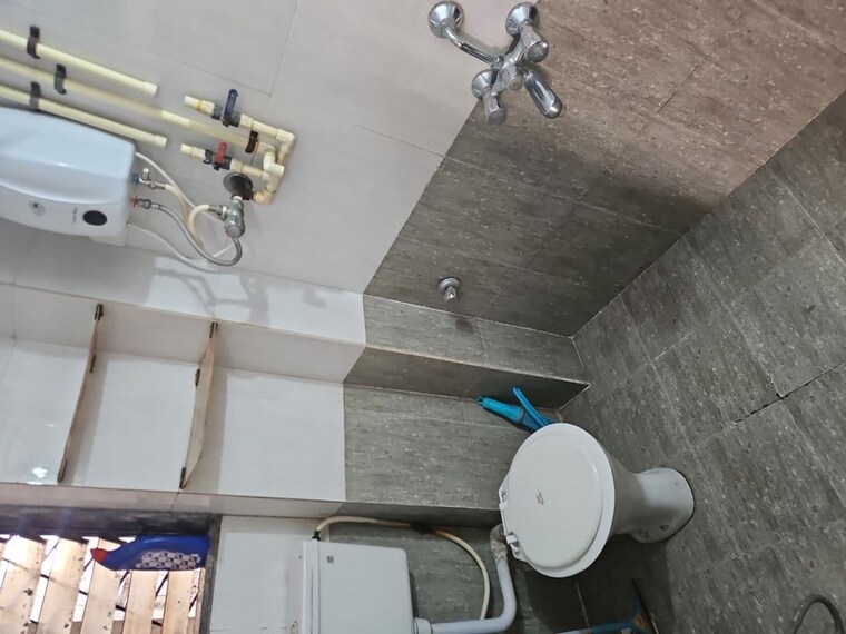 Team Area, crystal-tower 2 Bedroom 700 Sq.Ft. Apartment In Parel Mumbai 10522367