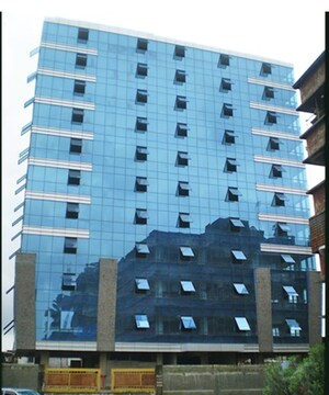  Office Space For Sale in Narayan Plaza Powai, Powai