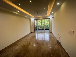 3 BHK Builder Floor For Rent in Sector 23