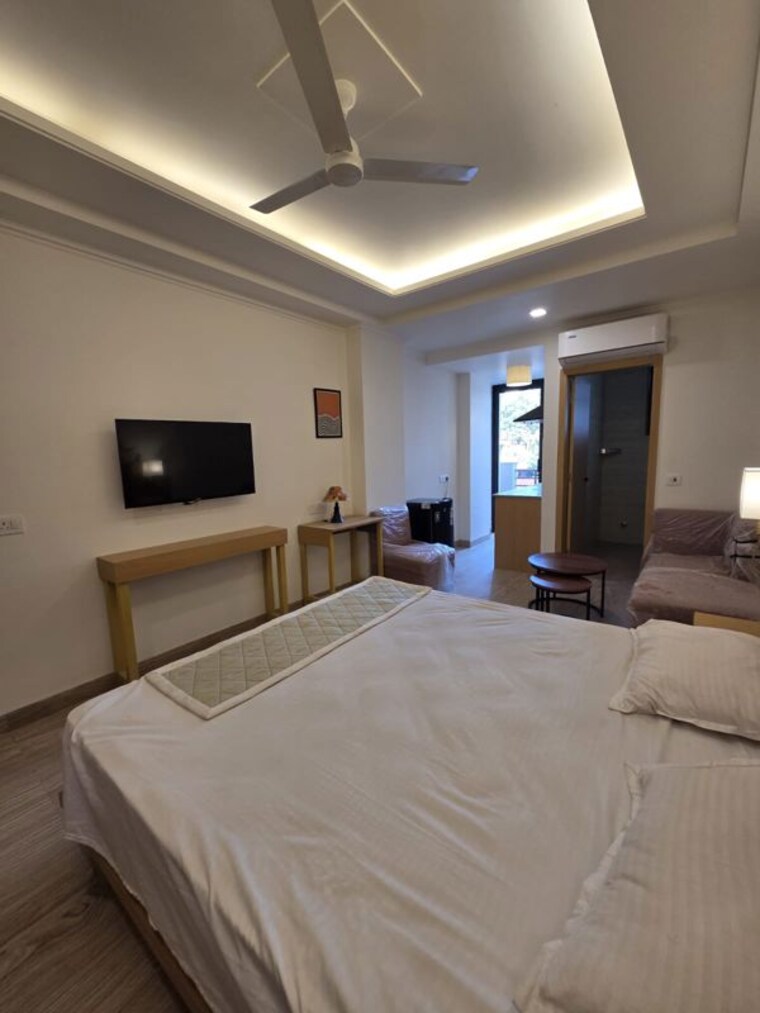 Bedroom, sector 32 Studio 653 Sq.Ft. Builder Floor In Sector 32 Gurgaon 10523439