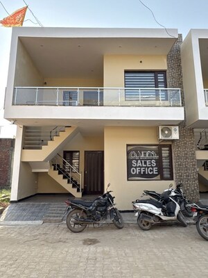 Team Area in 3 BHK Villa at Kharar – for Sale
