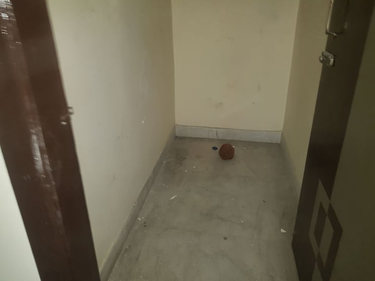 Room, vaishali sector 4 1 Bedroom 750 Sq.Ft. Apartment In Vaishali Sector 4 Ghaziabad 10523449