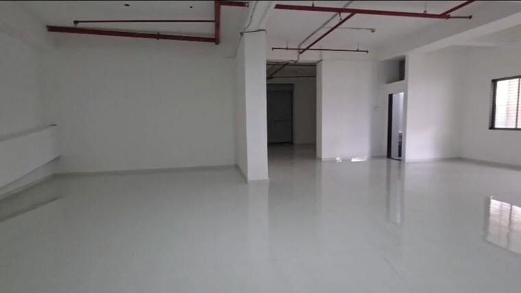Room, tanvi-complex Commercial Warehouse 2100 Sq.Ft. In Dahisar East Mumbai 10523467