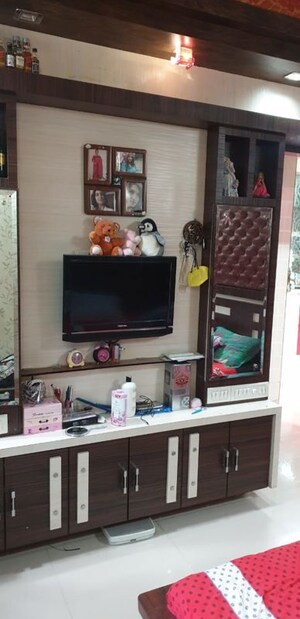 2 BHK Apartment For Rent in Laxmi Plaza, Patlipada
