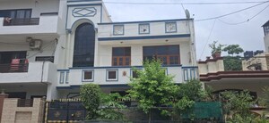 6+ BHK Villa – Exterior View View at Sector 99 - for Sale