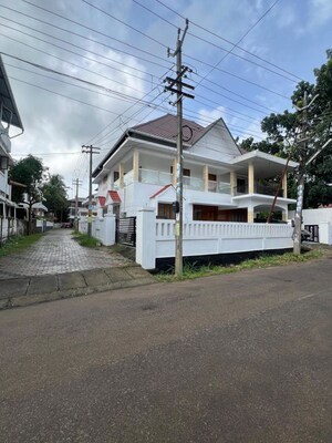  Independent House – Exterior View View at Thiroor - for Sale