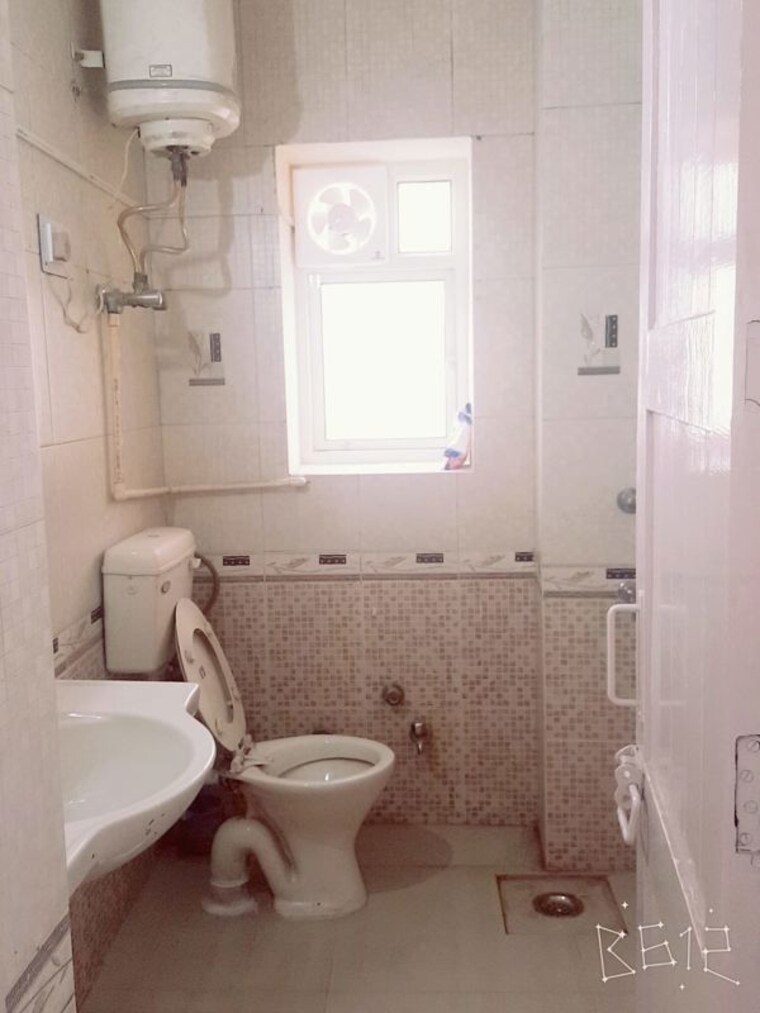 Bathroom, alaknanda Pg For Girls In Alaknanda 10523566