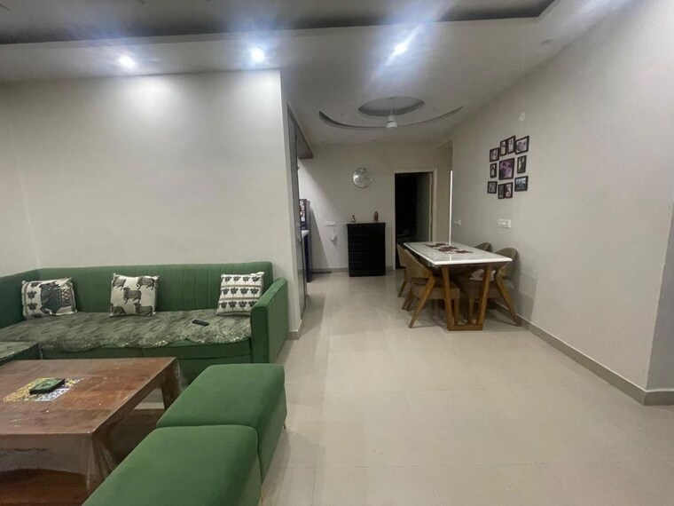 Living Room, spaze-kalistaa 3 Bedroom 1918 Sq.Ft. Apartment In Sector 84 Gurgaon 10523573