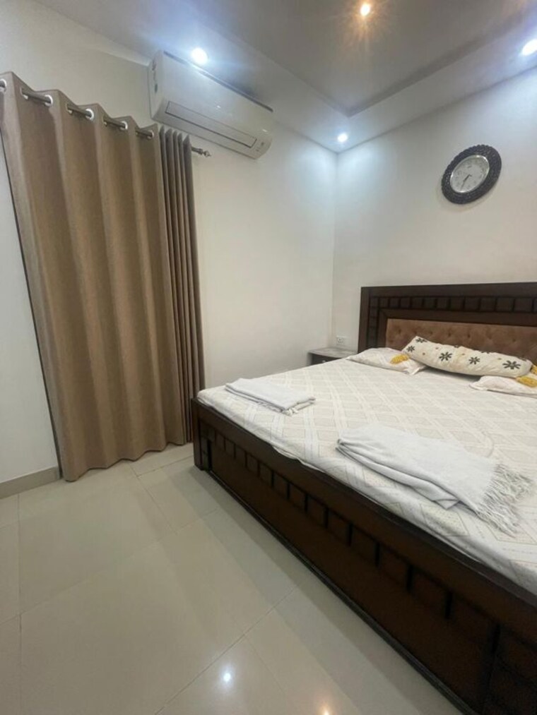 Bedroom, spaze-kalistaa 3 Bedroom 1918 Sq.Ft. Apartment In Sector 84 Gurgaon 10523573