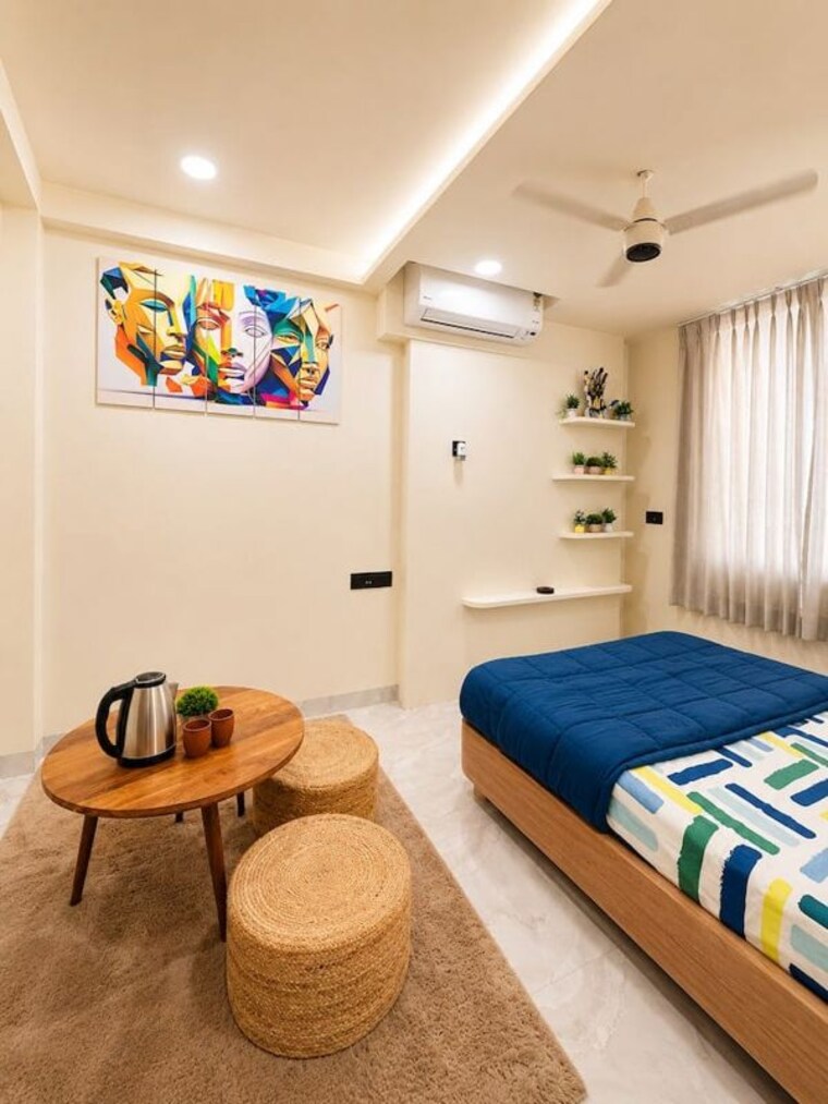 Bedroom, peru baug Pg For Boys & Girls In Peru Baug 10523586