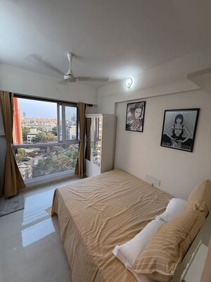 Bedroom in  Pg at Peru Baug – for Rent