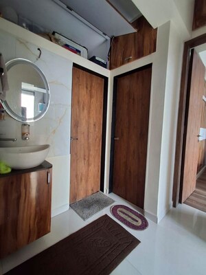 1 BHK Apartment – Entrance View at Dombivli East - for Rent