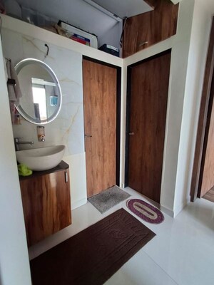 Attached Bathroom in 1 BHK Apartment at Dombivli East – for Rent