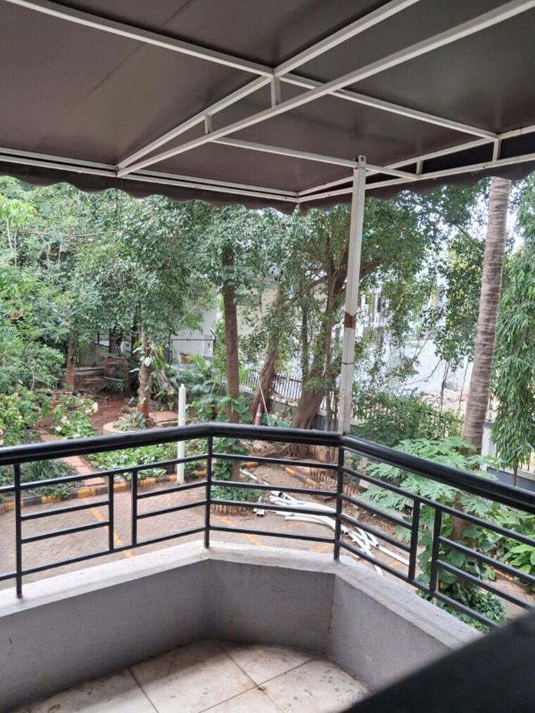 Balcony, kumar-presidency 3 Bedroom 1650 Sq.Ft. Apartment In Koregaon Park Pune 10523597