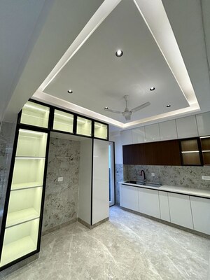 Kitchen in 3 BHK Builder Floor at Sector 22 – for Rent