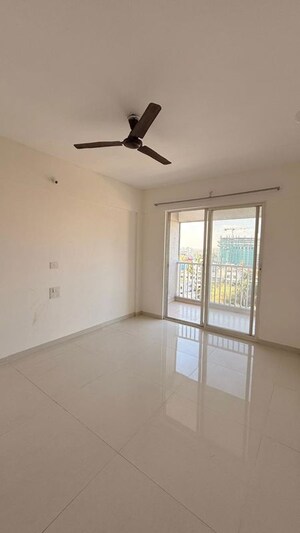 Room in 2 BHK Apartment at Sukhwani Hermosa Casa, Mundhwa – for Rent