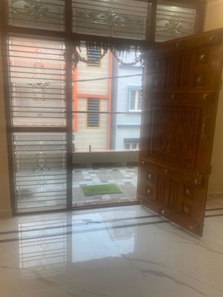 Room, horamavu 6 Bedroom 5000 Sq.Ft. Builder Floor In Horamavu Bangalore 10523654